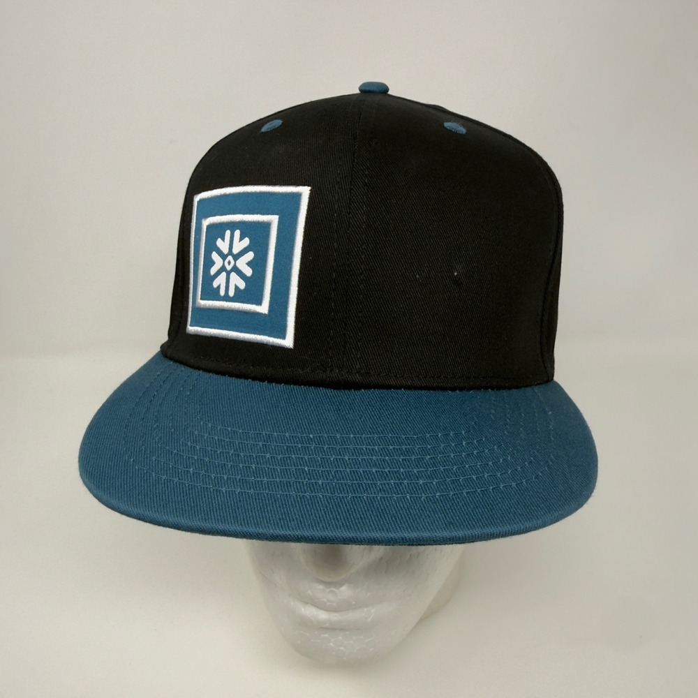 NWT‎ Bigtruck Mens Snapback Hat Black Teal Snowflake Patch Flat Brim Truckee CA